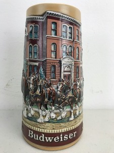 lot 12 image: Vintage Budweiser National Historical Landmark Series A Beer Stein