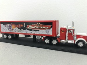 lot 14 image: Budweiser Beer Collectable Miniature Semi-Truck w Stand