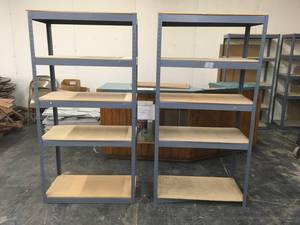 lot 5 image: Set Of Shelves