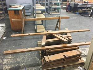 lot 14 image: Pallet Of A- Frames