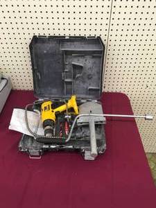 lot 40 image: Misc Tools