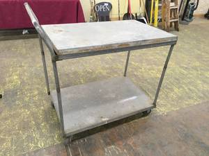 lot 48 image: Cart
