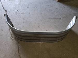 lot 18 image: Metal Window Well