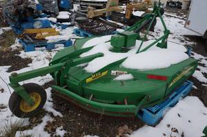 lot 19 image: John Deere MX6 Rotary Cutter Deck - Broken Output Shaft