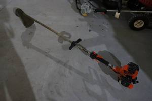 lot 129 image: Echo SRM-230 Gas Weeder