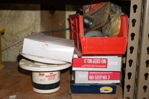 lot 191 image: Toilet Parts