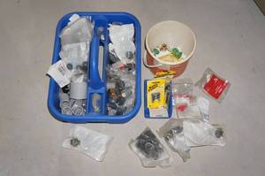 lot 214 image: Fuses, Fittings