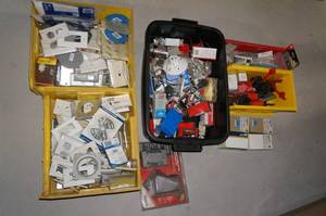 lot 216 image: Electrical Parts