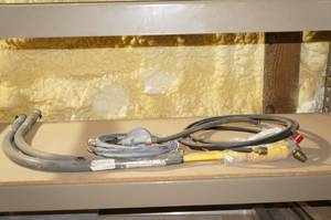 lot 239 image: Gas Risers, Regulators on Hoses