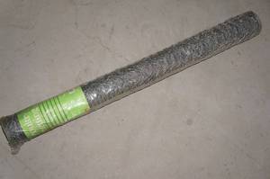 lot 276 image: Roll of Poultry Netting