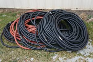 lot 320 image: Large Hoses