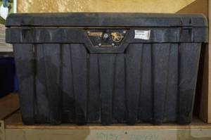 lot 371 image: Contico Tuff Bin