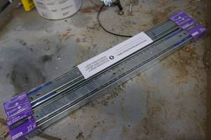 lot 429 image: 2 Ball Bearing Drawer Slide Sets