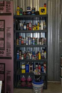 lot 442 image: Shelf with Contents - Automotive