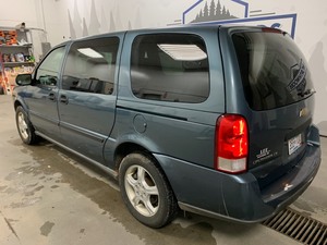 lot 6 image: 2007 ChevyUplander LS -No Reserve-