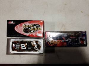 lot 29 image: 1-Winners Circle & 1-Race Fans Dale Earnhardt Jr. Collectibles