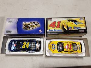 lot 41 image: 1-Jeff Gordon & 1-Reed Sorenson NASCAR Collectibles