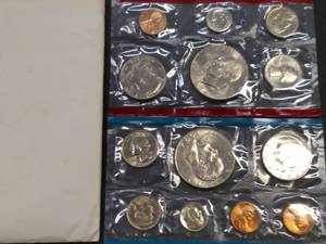 1974 Uncirculated Coin Set...