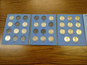 (24) Walking Liberty Silver Half Do...