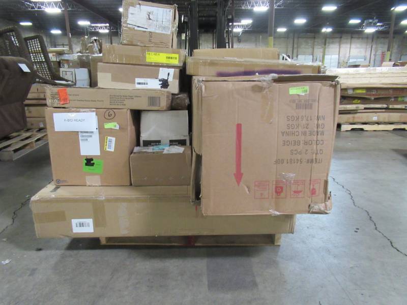 lot 123 image: WHOLESALE MIXED PALLET OF HOME IMPROVEMENT ITEMS AND SMALL FURNITURE