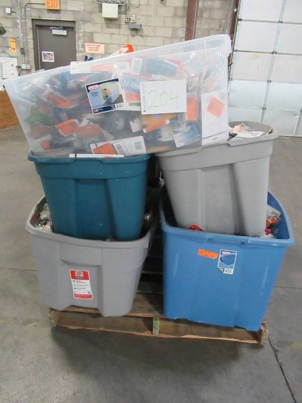 lot 204 image: WHOLESALE MIXED PALLET OF MISCELLANEOUS PLUMBING PARTS, ACCESSORIES, HARDWARE AND MORE
