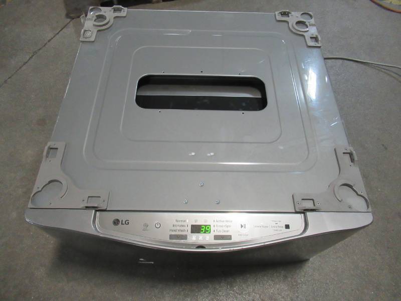 lot 236 image: LG Sidekick 1-cu ft 27-in Pedestal Washer In Grey WD100CV Untested - SLIGHT SCRATCH AND DENT, ELECTRONICS WORK,