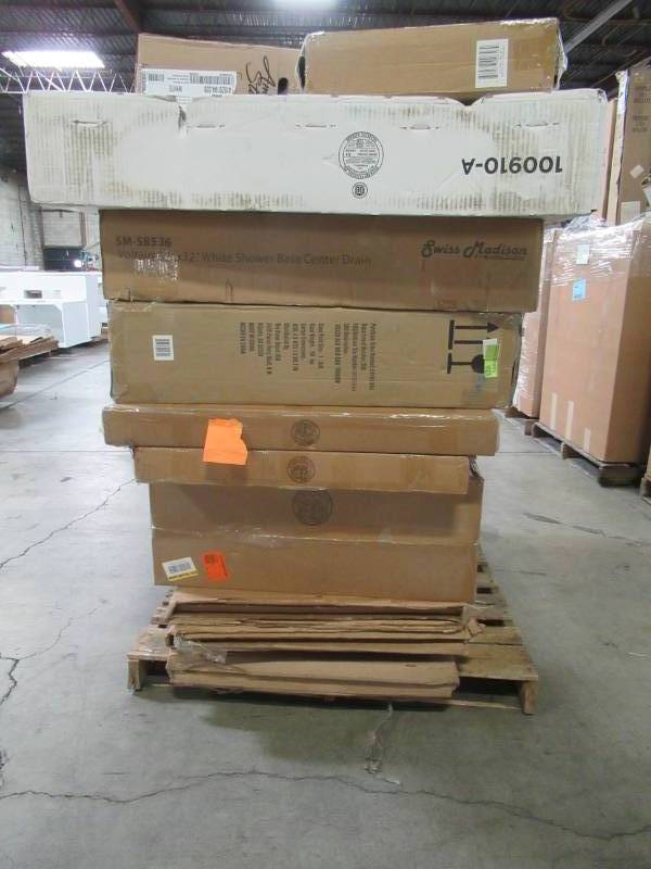 lot 324 image: WHOLESALE MIXED PALLET OF BATHROOM REMODEL ITEMS