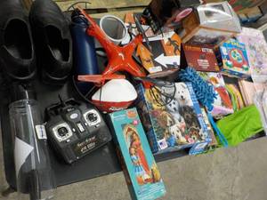 lot 352 image: Games, shoes, puzzles, and misc....