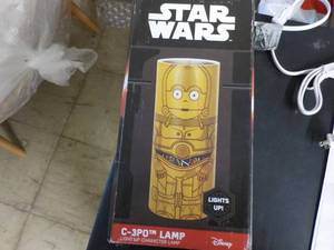 lot 9 image: Star Wars C-390 lamp...