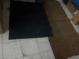 lot 43 image: 2 outdoor rugs...