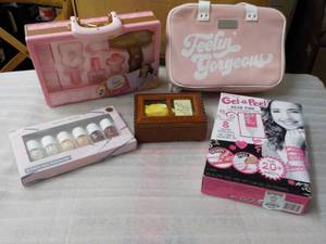 lot 63 image: Toy Lot...