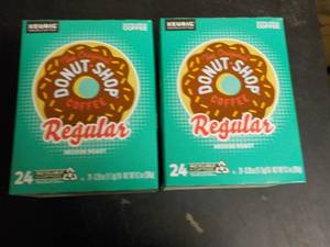 lot 80 image: 2 boxes of Keurig Donut Shop regula...