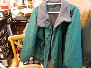 lot 115 image: Lands End XL jacket and 2 hats...