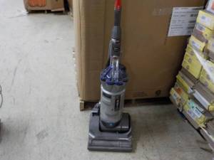 lot 132 image: Dyson vacuum cleaner - powers on...