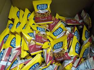 lot 240 image: case of 104 bags gold Rold heartzel...