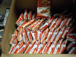 lot 247 image: Case of 104 bags Cheetos Baked 50% ...