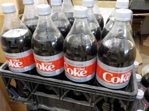 lot 256 image: Case of 12 1.25 liter bottles Diet ...