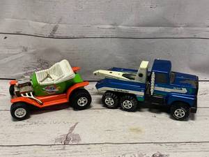 lot 23 image: Vintage Tonka Thunder Hubs & Nylint Pressed Steel 24 Hour Wrecker Tow Truck