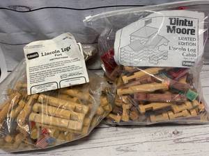 lot 29 image: Dinty Moore Lincoln Logs & Lincoln Log Fort