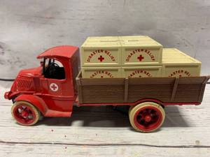 lot 68 image: Vintage Ertl Disaster Relief Bank 6 12 Long