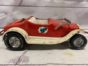 lot 75 image: Ag Nylint Ford Model T Jalopy Pressed Steel