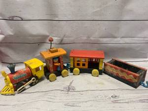 lot 90 image: Antique Fisher Price Toot Toot Train