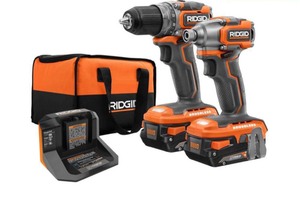 lot 81 image: RIDGID 18-VOLT BRUSHLESS SUBCOMPACT DRILL DRIVER AND IMPACT DRIVER COMBO KIT WITH (2) 2.0 AH BATTERIES, CHARGER AND BAG SEE PICS TESTED AND COMPLETE