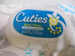 lot 81 image: Cuties Baby Wipes