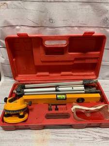 lot 19 image: 16 Inch Laser Level Kit