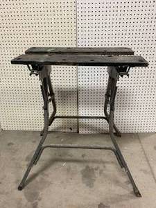 lot 43 image: Adjustable Workmate Stand 31  Tall