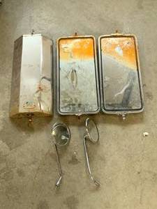 lot 73 image: Variety Mirror Lot
