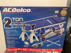 lot 91 image: New AC Delco 2 Ton Mechanics Lift Set