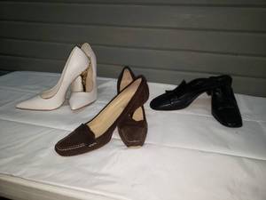 lot 190 image: 3 Pair of Name Brand Womens Shoes Sz 10-11