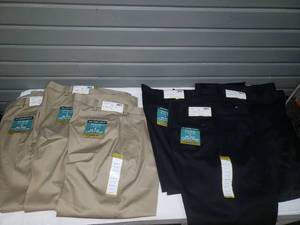 lot 99 image: 7 Pair of Haggar No Iron Stretch Khaki Classic Fit Pants 36 x 30, 36 x 29 New
